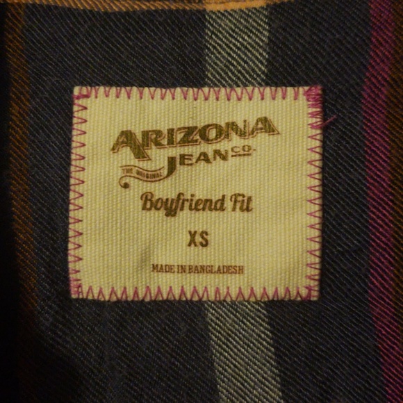 Button down shirt - Picture 2 of 2